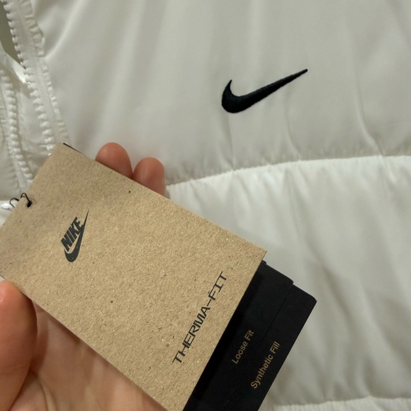 Nike Women's Therma-FIT Vest M - Picture 8 of 10